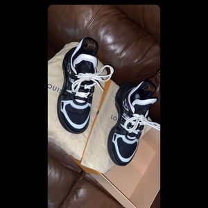 LV Women’s LouisVuitton Archlight sneakers